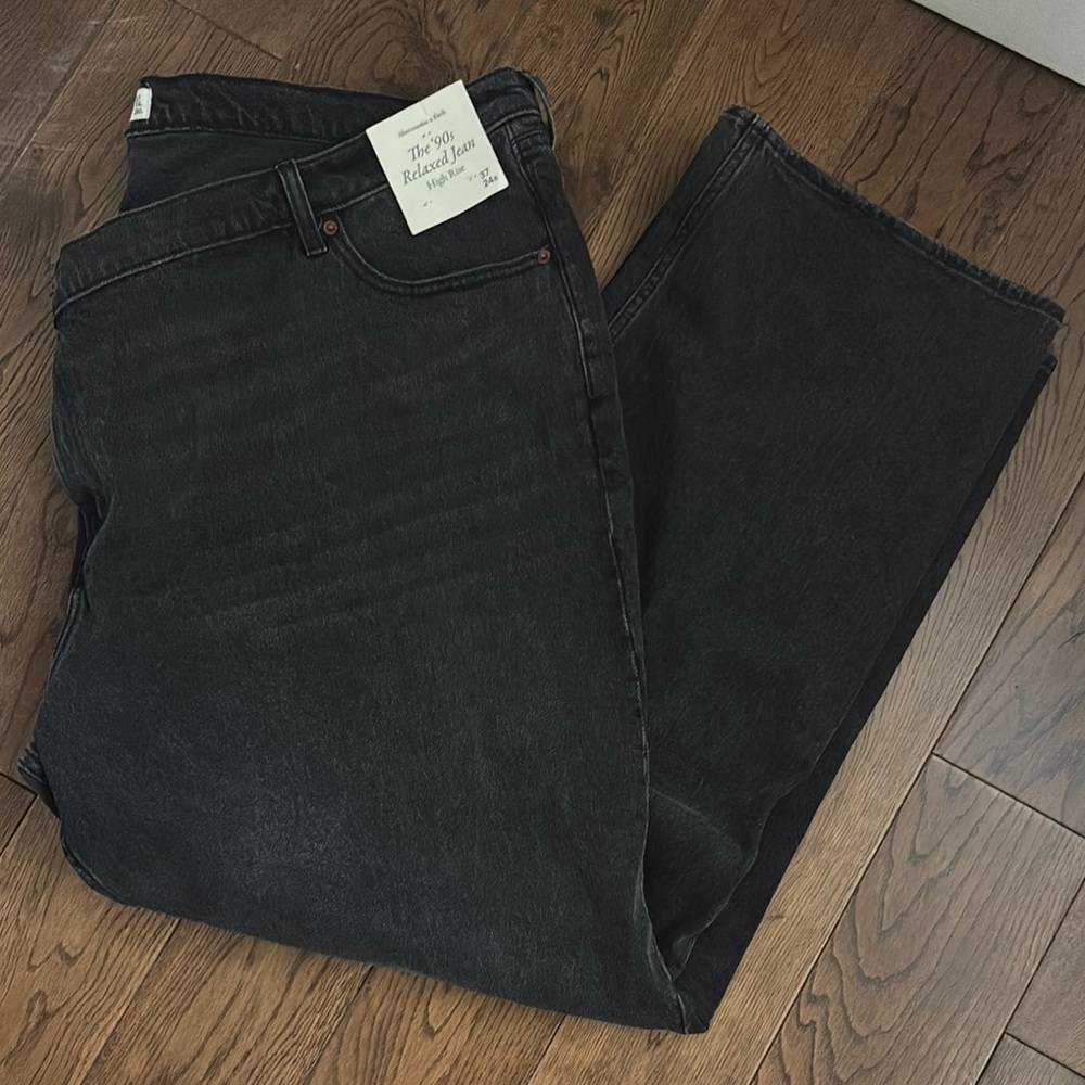 NEW Plus Size Abercrombie & Fitch 90s Relaxed Jeans high rise wide leg size 24